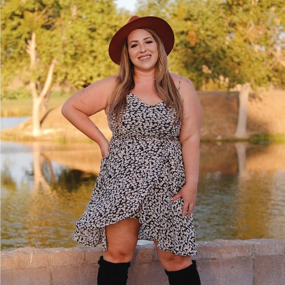 Meet your Posher, Shera - Picture 6 of 15